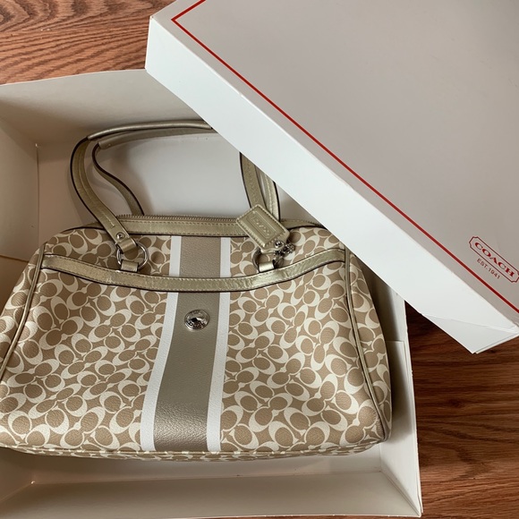 Coach Light Khaki Zip Satchel - Picture 6 of 11